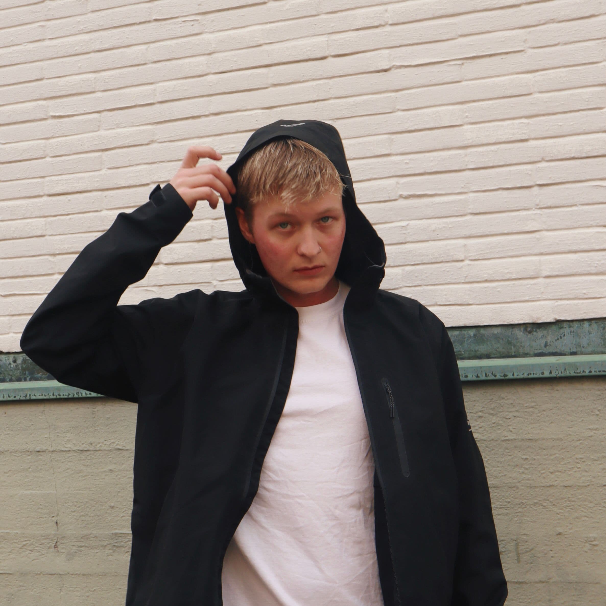 Hugo Toosi: Friends & Family